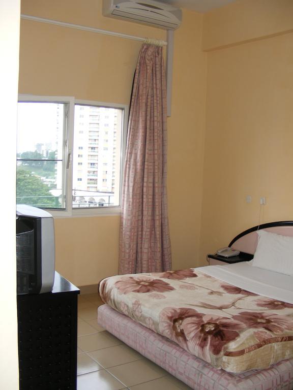 Hotel Beausejour Mirabel Bonabéri Habitación foto